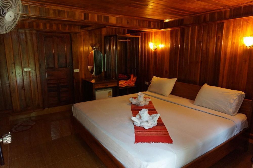 לואנג פרבאנג Phonepraseuth Guesthouse מראה חיצוני תמונה